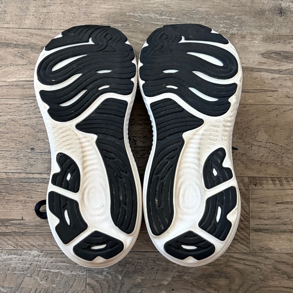 Brooks Glycerin GTS 22 - Picture 2 of 5